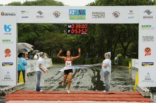 Em 2009, Zenaide Vieira venceu a 43ª edição da prova Gonzaguinha no feminino / Foto: Sérgio Shibuya/ZDL